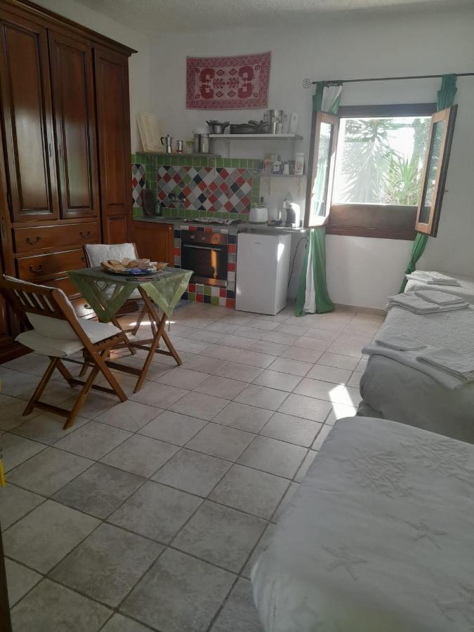 Bed and Breakfast Giardino Del Sole Ольбия Экстерьер фото