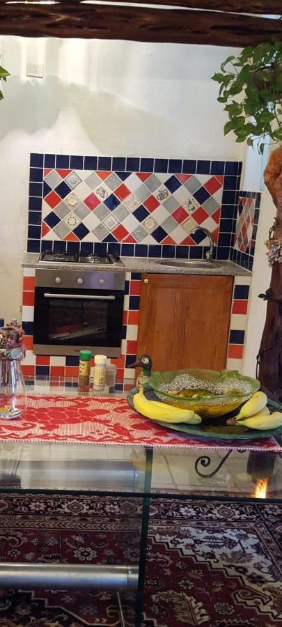 Bed and Breakfast Giardino Del Sole Ольбия Экстерьер фото